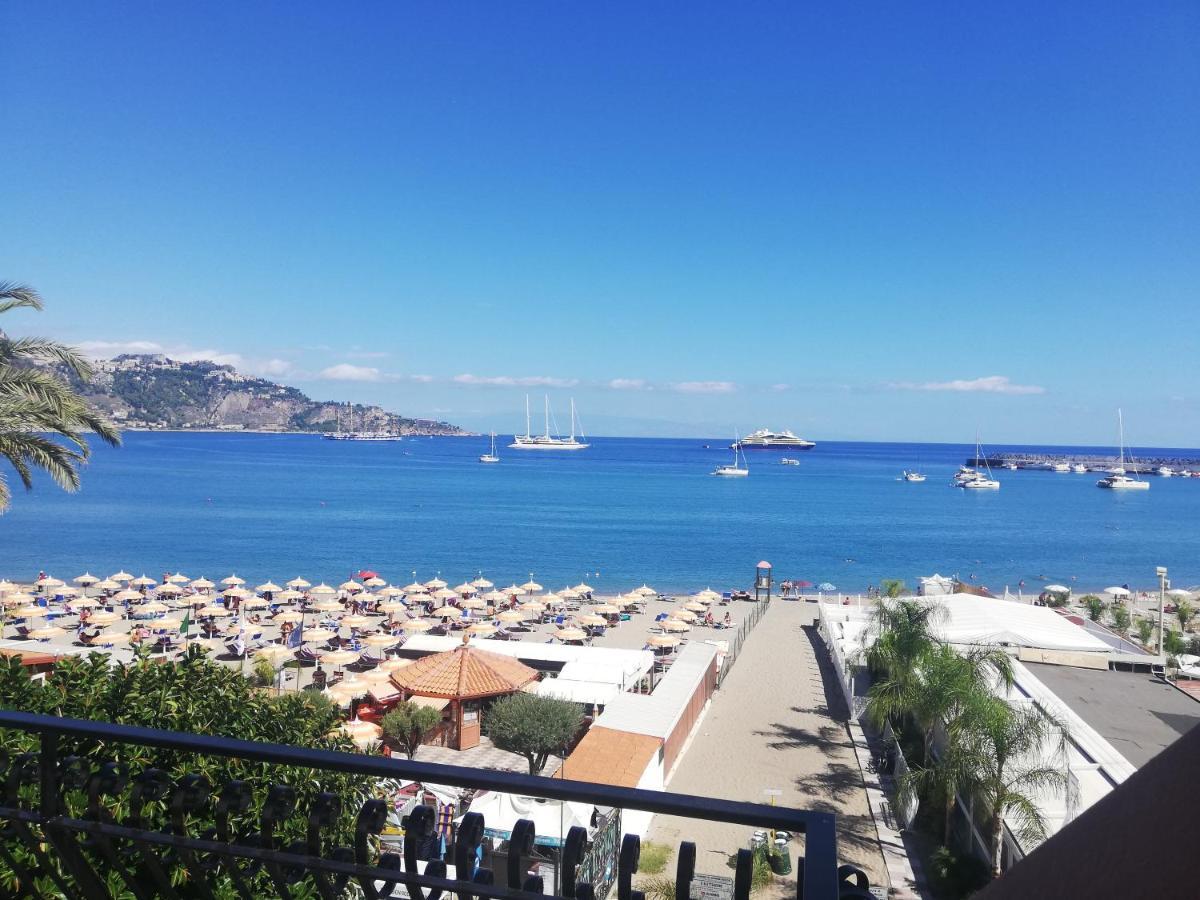Apartments Mikros Giardini-Naxos Buitenkant foto